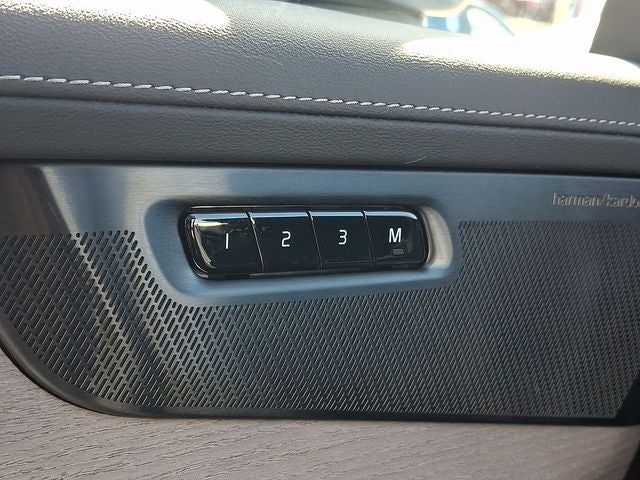 2026 Volvo XC90 Plug-In Hybrid T8 Plus 7 Passenger