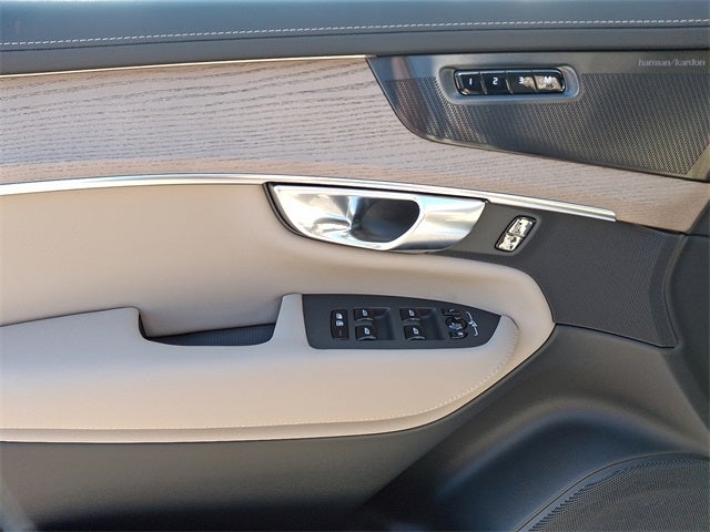 2026 Volvo XC90 Plug-In Hybrid T8 Ultra 7 Passenger