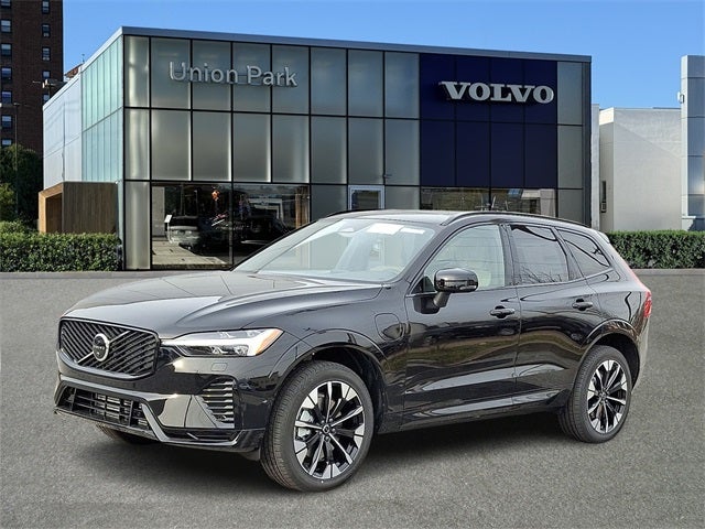2026 Volvo XC60 Plug-In Hybrid T8 Plus
