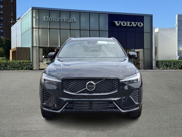 2026 Volvo XC60 Plug-In Hybrid T8 Plus