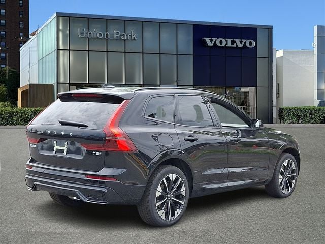 2026 Volvo XC60 Plug-In Hybrid T8 Plus
