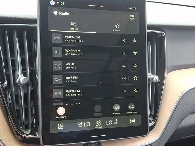 2026 Volvo XC60 Plug-In Hybrid T8 Plus