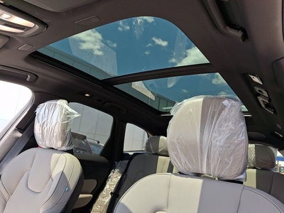 2026 Volvo XC60 Plug-In Hybrid T8 Plus