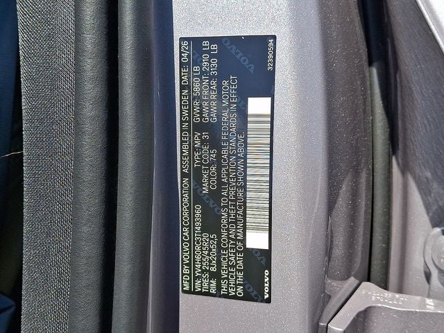 2026 Volvo XC60 Plug-In Hybrid T8 Plus
