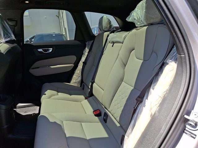 2026 Volvo XC60 Plug-In Hybrid T8 Plus