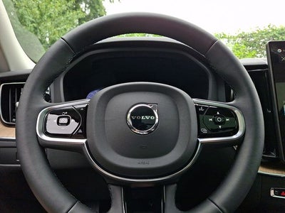 2026 Volvo XC60 Plug-In Hybrid T8 Plus