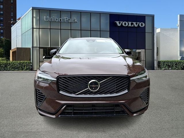 2026 Volvo XC60 Plug-In Hybrid T8 Plus