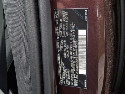 2026 Volvo XC60 Plug-In Hybrid T8 Plus