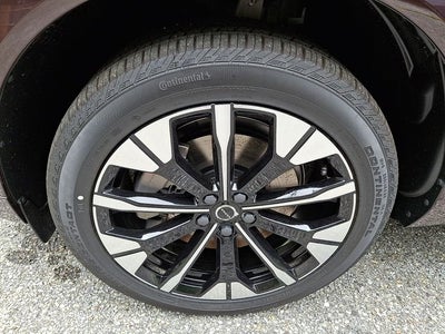 2026 Volvo XC60 Plug-In Hybrid T8 Plus