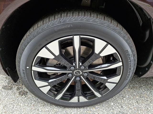 2026 Volvo XC60 Plug-In Hybrid T8 Plus