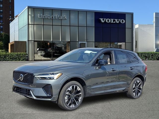 2026 Volvo XC60 Plug-In Hybrid T8 Plus