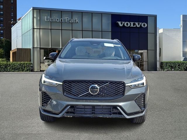 2026 Volvo XC60 Plug-In Hybrid T8 Plus