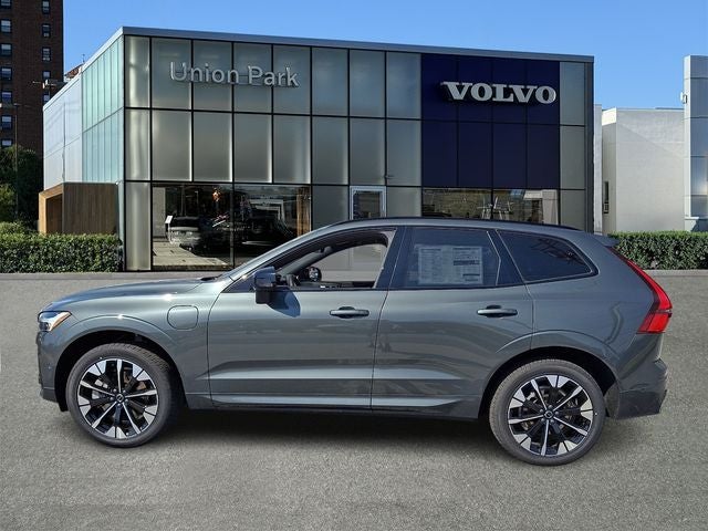 2026 Volvo XC60 Plug-In Hybrid T8 Plus