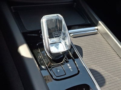 2026 Volvo XC60 Plug-In Hybrid T8 Ultra Black Edition