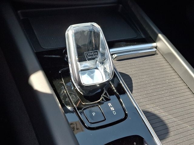 2026 Volvo XC60 Plug-In Hybrid T8 Ultra Black Edition