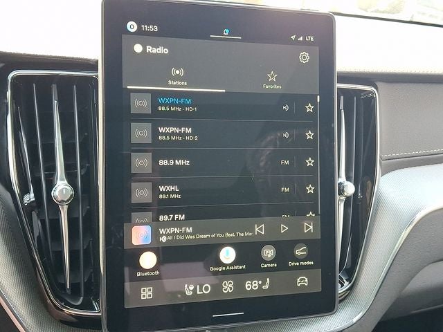 2026 Volvo XC60 Plug-In Hybrid T8 Ultra Black Edition