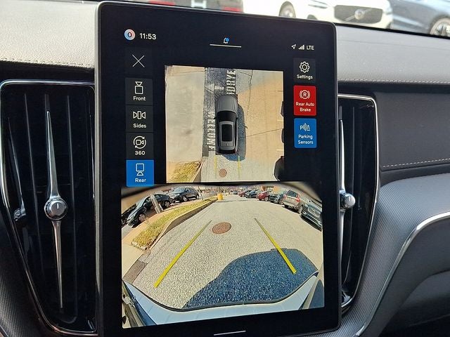 2026 Volvo XC60 Plug-In Hybrid T8 Ultra Black Edition