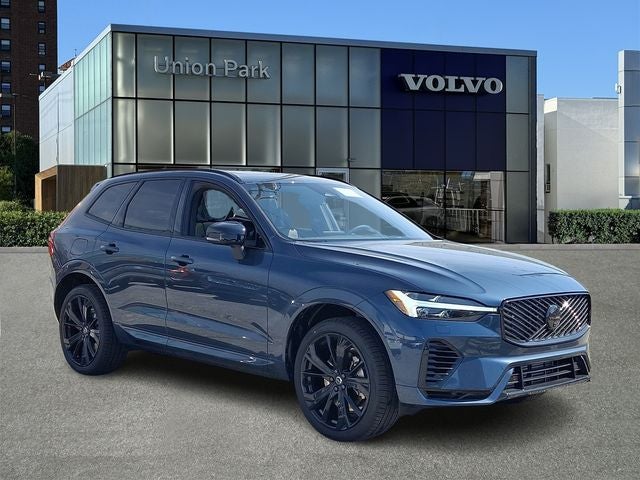 2026 Volvo XC60 Plug-In Hybrid T8 Ultra Black Edition