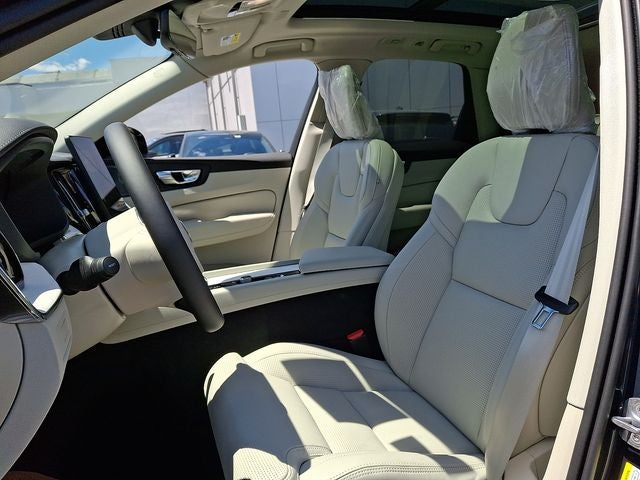 2026 Volvo XC60 Plug-In Hybrid T8 Ultra