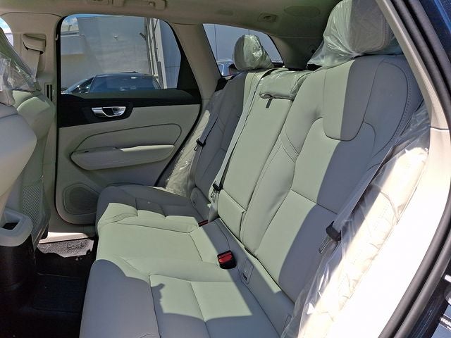 2026 Volvo XC60 Plug-In Hybrid T8 Ultra