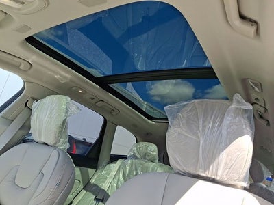 2026 Volvo XC60 Plug-In Hybrid T8 Ultra