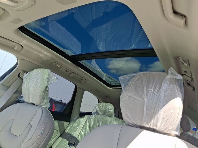 2026 Volvo XC60 Plug-In Hybrid T8 Ultra