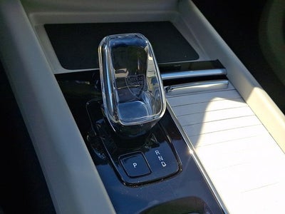 2026 Volvo XC60 Plug-In Hybrid T8 Ultra