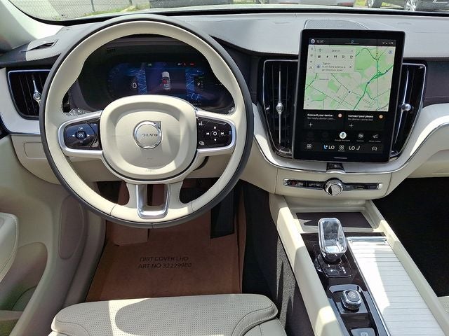 2026 Volvo XC60 Plug-In Hybrid T8 Ultra