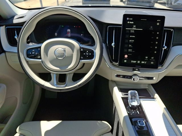 2026 Volvo XC60 Plug-In Hybrid T8 Ultra