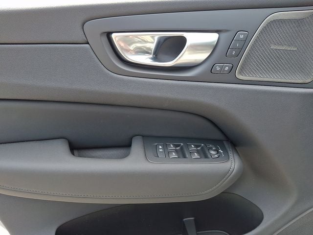 2026 Volvo XC60 Plug-In Hybrid T8 Ultra
