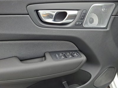 2026 Volvo XC60 Plug-In Hybrid T8 Polestar Engineered