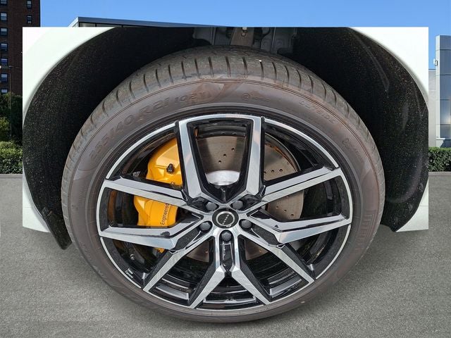 2026 Volvo XC60 Plug-In Hybrid T8 Polestar Engineered