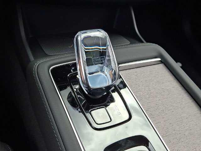 2027 Volvo XC90 Plug-In Hybrid T8 Ultra