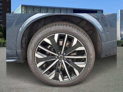2027 Volvo XC90 Plug-In Hybrid T8 Ultra