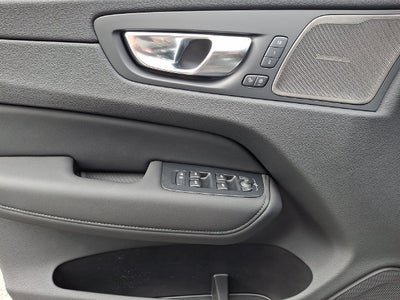 2027 Volvo XC60 Plug-In Hybrid T8 Ultra
