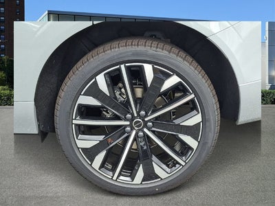 2027 Volvo XC60 Plug-In Hybrid T8 Ultra