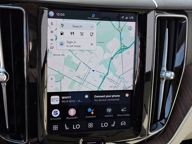 2022 Volvo XC60 B5 Momentum