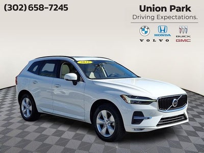 2022 Volvo XC60 B5 Momentum