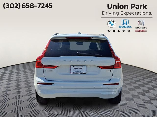 2022 Volvo XC60 B5 Momentum
