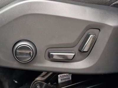 2024 Volvo XC60 B5 Core