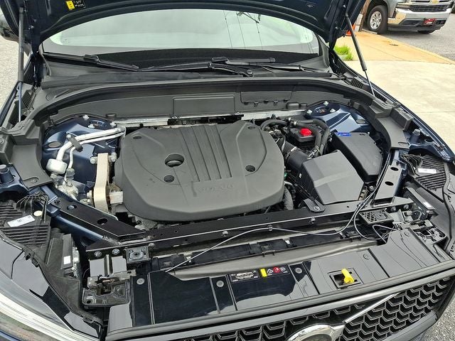 2024 Volvo XC60 B5 Core