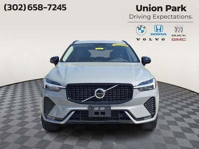 2024 Volvo XC60 B5 Plus Dark Theme