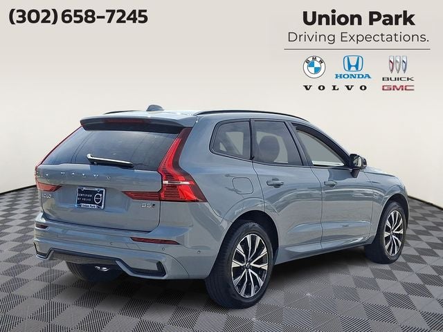 2024 Volvo XC60 B5 Plus Dark Theme