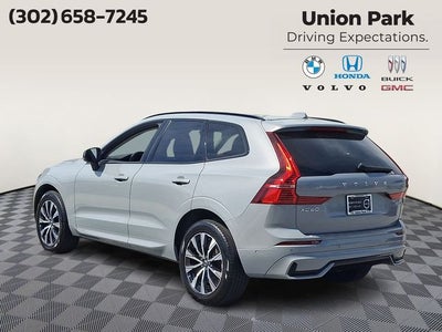 2024 Volvo XC60 B5 Plus Dark Theme