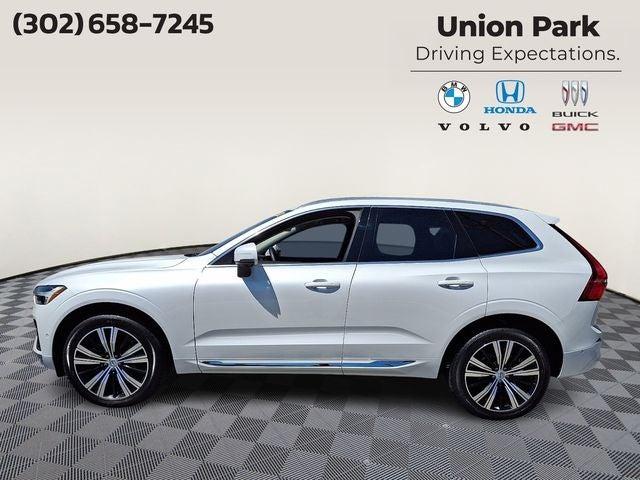 2023 Volvo XC60 B5 Plus Bright Theme