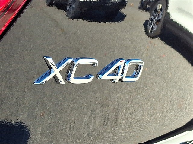 2026 Volvo XC40 B5 Plus