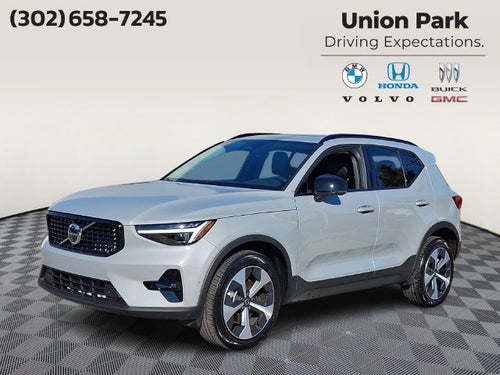 2026 Volvo XC40 B5 Plus