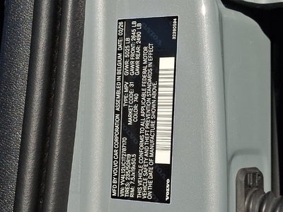 2026 Volvo XC40 B5 Plus