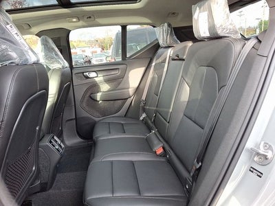 2026 Volvo XC40 B5 Plus