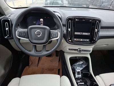 2026 Volvo XC40 B5 Plus